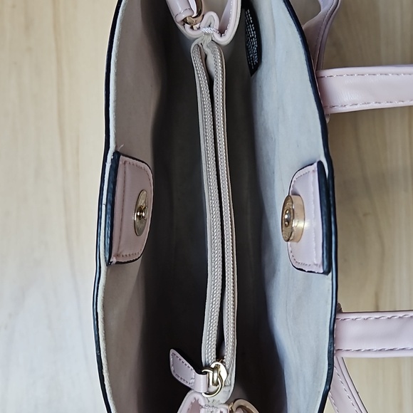 Nanette Lapore adjustable backpack bag - Picture 4 of 8